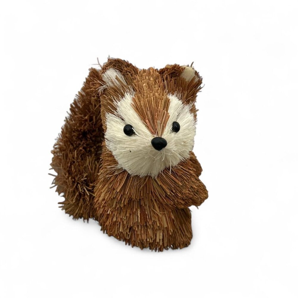 Brown and white squirrel brush #homedecor